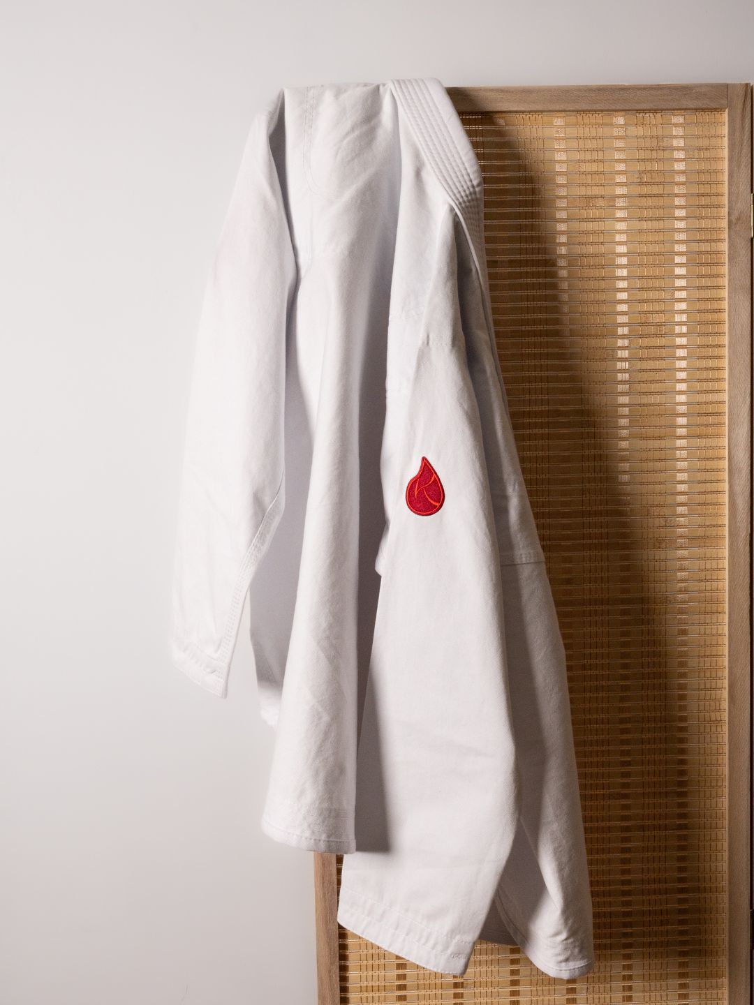 SEASON 14 • TABI 旅 (White)