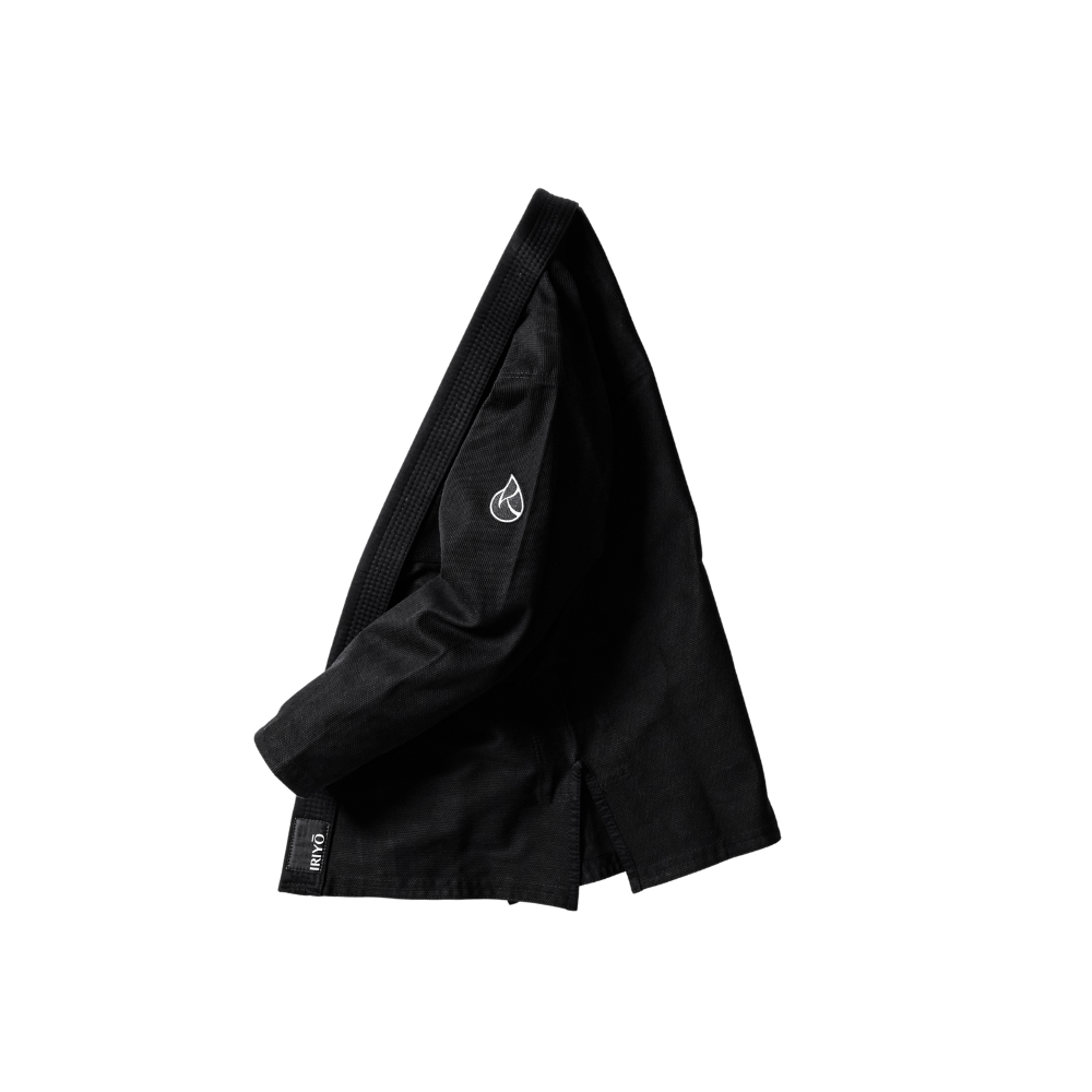 IRIYŌ 2.0 入用 • Essentials Kimono (Black)